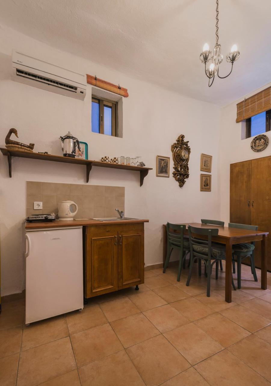Kristina's Rooms Rhodes City Εξωτερικό φωτογραφία